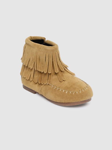 

Hoppipola Girls Brown Solid Mid-Top Flat Boots