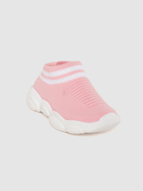 

Hoppipola Girls Pink Solid Slip-On Sneakers