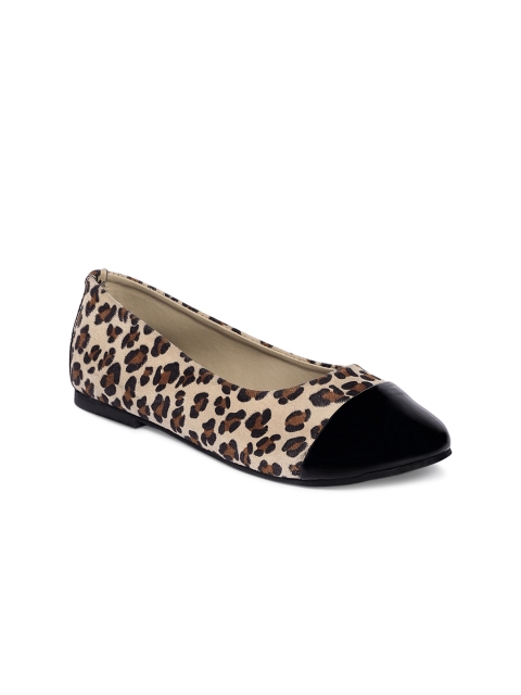 

TRENDS & TRADES Women Brown Printed Ballerinas