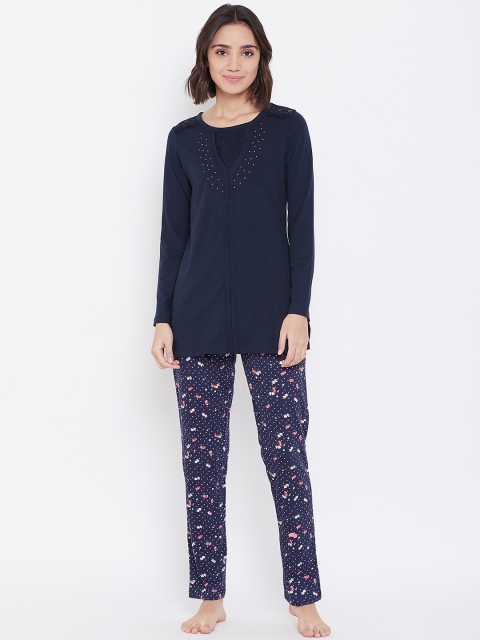 

Sweet Dreams Women Navy Blue & Pink Printed Night suit