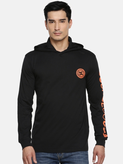 

DC Men Black Solid Hooded Sweatshirt