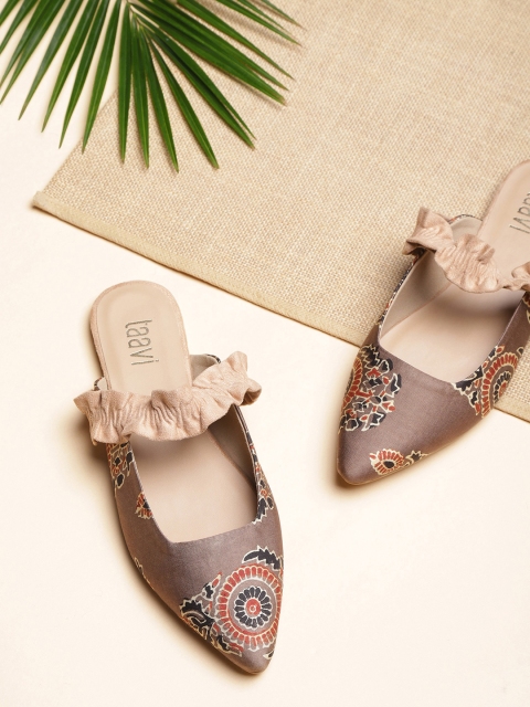

Taavi Women Brown & Beige Hand Block Print Flats