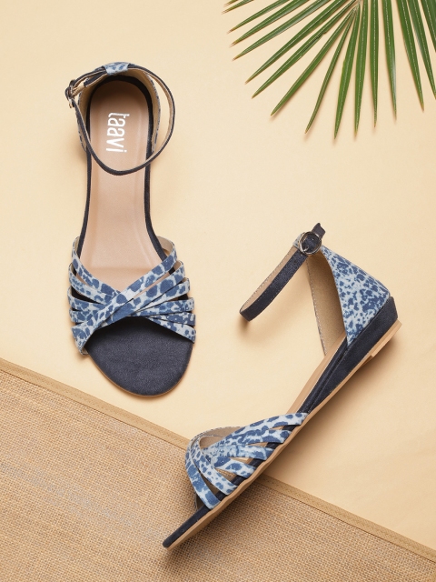 

Taavi Women Navy Blue & White Indigo Print Open-Toe Flats