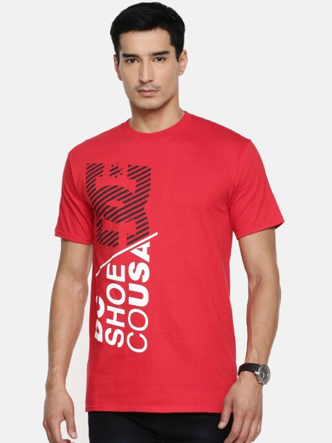 

DC Men Red Printed Round Neck T-shirt