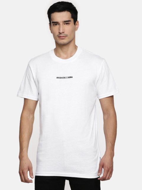 

DC Men White Solid Round Neck T-shirt