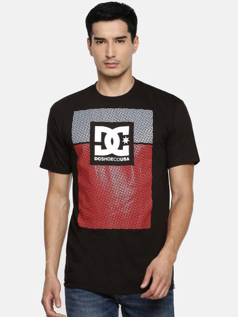 

DC Men Black & Red Printed Round Neck T-shirt