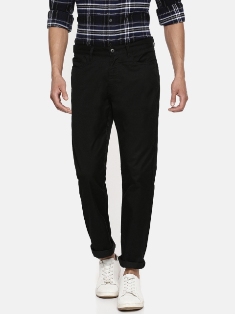 

DC Men Black Straight Fit Mid-Rise Clean Look Jeans