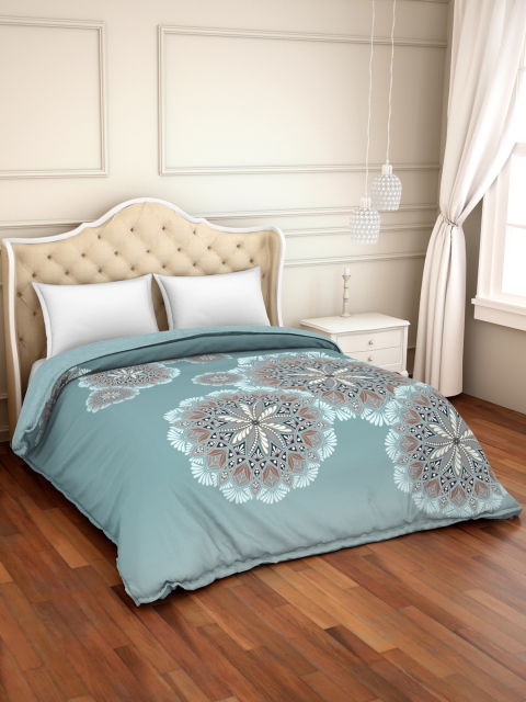 

SPACES Blue Ethnic Motifs Printed AC Room 150 GSM Sustainable Double Bed Comforter