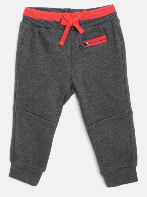 

United Colors of Benetton Boys Charcoal Grey Solid Joggers