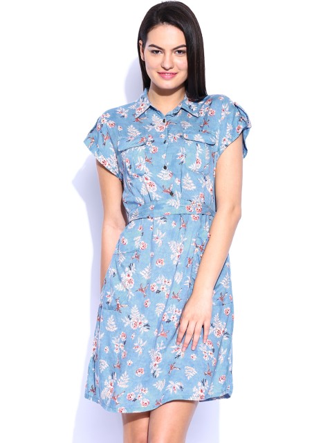 

Tokyo Talkies Blue Floral Print A-Line Dress