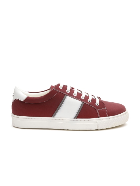 

Carlton London Men Maroon & White Colourblocked Sneakers