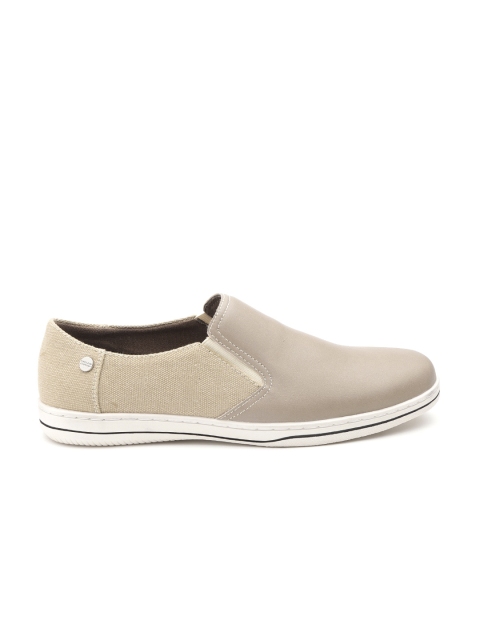 

Carlton London Men Beige Solid Slip-On Sneakers