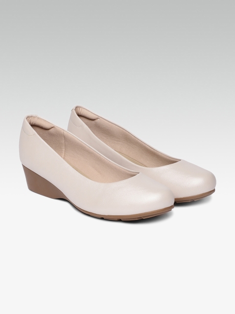 

MODARE Women Cream-Coloured Solid Pumps