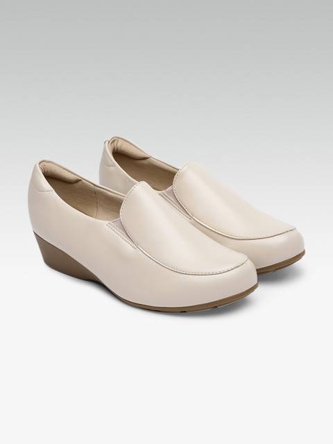 

MODARE Women Beige Solid Pumps