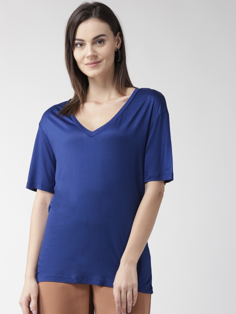 

Marks & Spencer Women Blue Solid V-Neck T-shirt