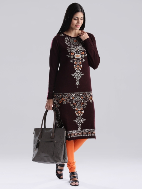 

W Burgundy Winter Kurta with Knitted Pattern