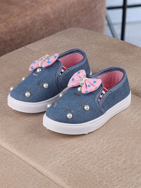 

Walktrendy Girls Blue Slip-On Sneakers