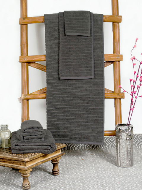 

Avira Home Set of 6 Charcoal Grey 400 GSM Towels