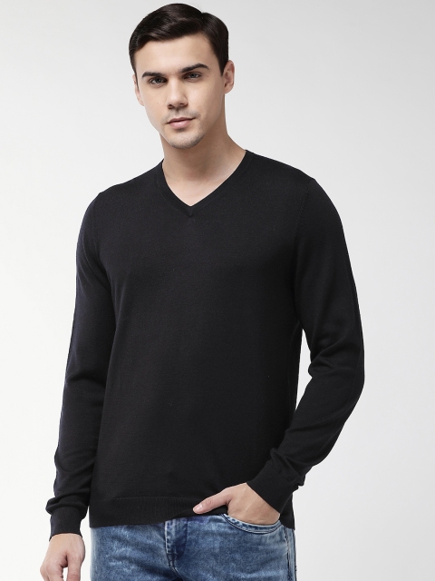 

Marks & Spencer Men Black Solid Sweater