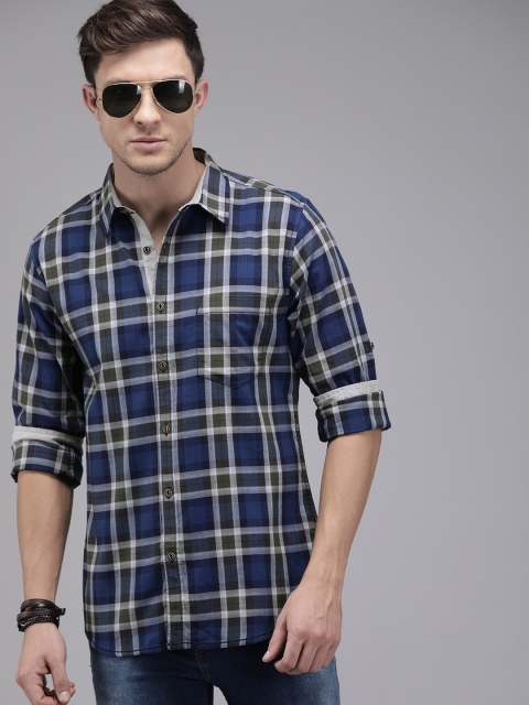 

The Roadster Lifestyle Co Men Navy Blue & Olive Green Regular Fit Checked Casual Shirt