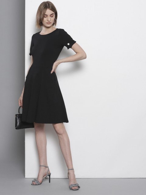 

DOROTHY PERKINS Women Black Solid Fit and Flare Dress