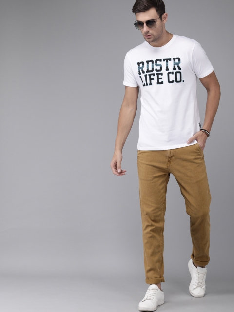 

The Roadster Lifestyle Co Men Camel Brown Slim Tapered Fit Mid-Rise Clean Look Stretchable Jeans