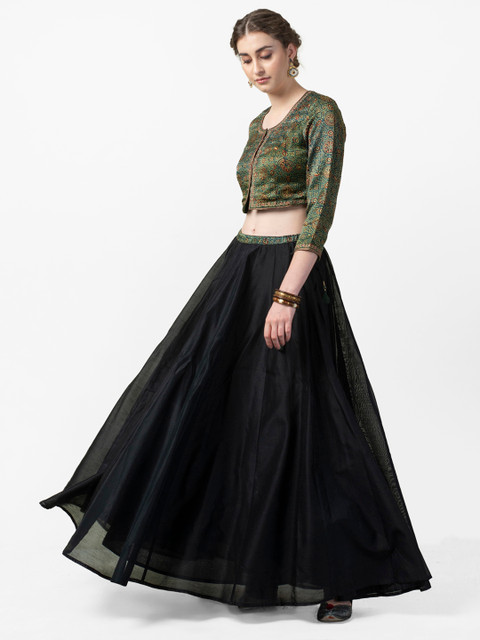 

Fabindia Black & Green Solid Ready to Wear Lehenga with Blouse