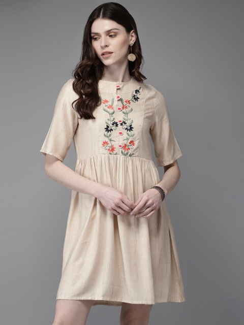 

Anouk Women Off-White Floral Embroidered Fit and Flare Dress