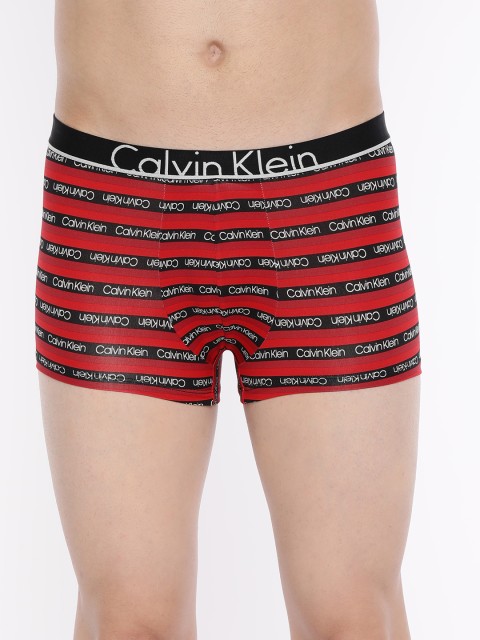 

Calvin Klein Underwear Men Red & Black Printed Trunks NU86337DO
