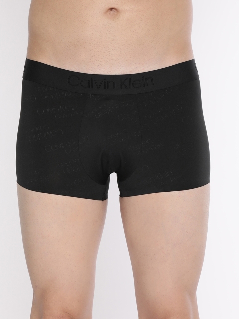 

Calvin Klein Underwear Men Black Printed Trunks NB2093001
