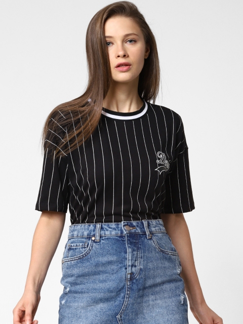 

ONLY Women Black Striped Round Neck T-shirt