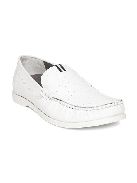

LEO CLAWS Men White Leather Perforated Loafers