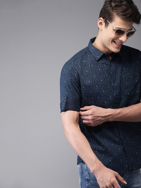 

HERE&NOW Men Navy Blue Slim Fit Printed Casual Shirt