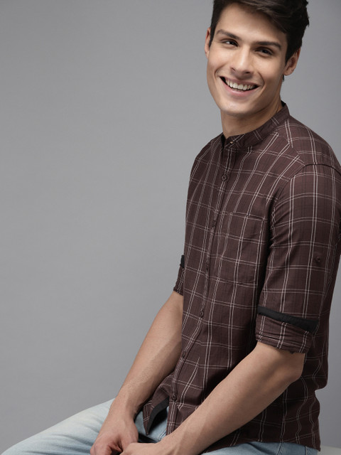 

HERE&NOW Men Brown & White Slim Fit Checked Casual Shirt