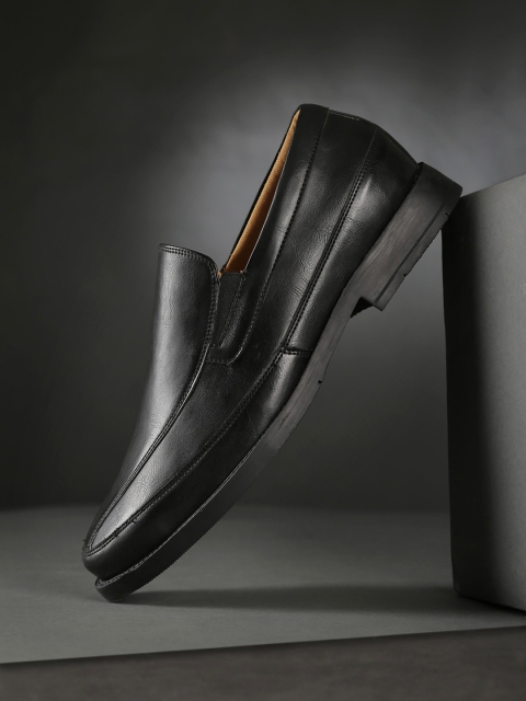 

INVICTUS Men Black Solid Gel Comfort Formal Slip Ons