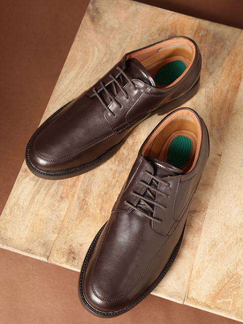 

INVICTUS Men Coffee Brown Solid Gel Comfort Formal Derbys
