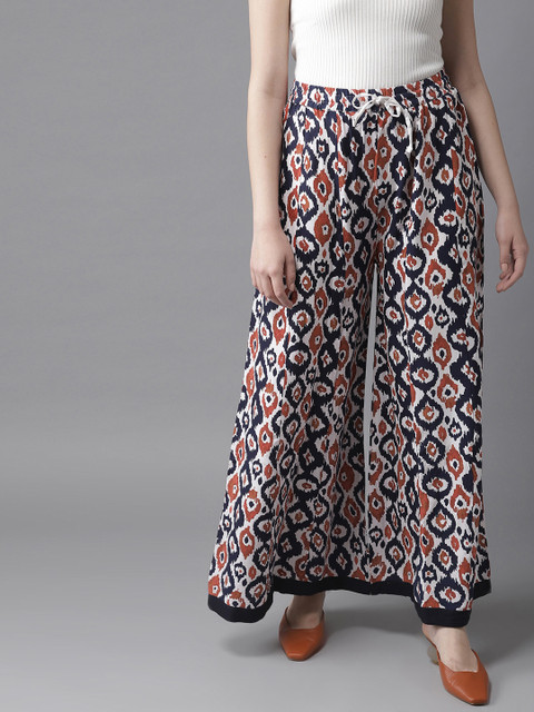 

HERE&NOW Women White & Navy Printed Flared Palazzos
