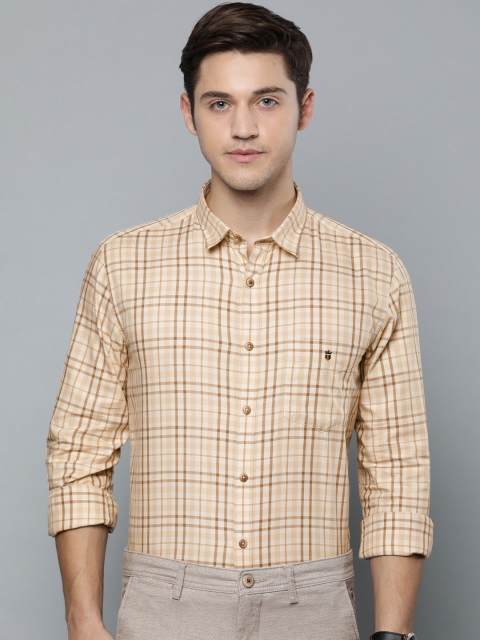 

Louis Philippe Sport Men Beige & Brown Super Slim Fit Checked Smart Casual Shirt