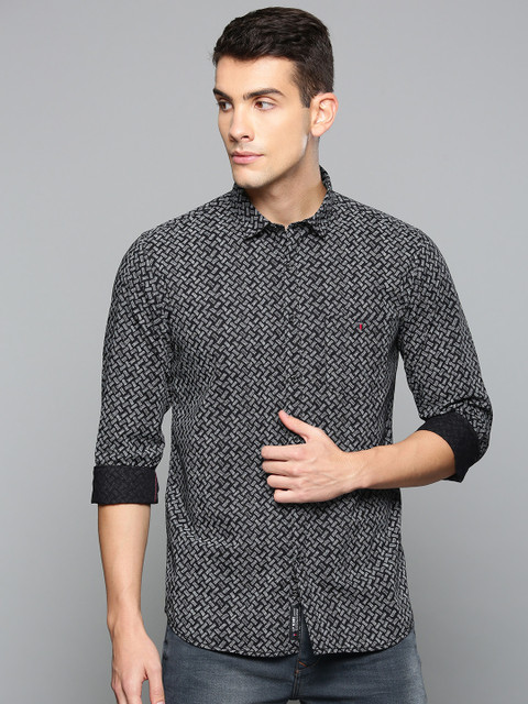 

Louis Philippe Jeans Men Black & White Super Slim Fit Printed Casual Shirt