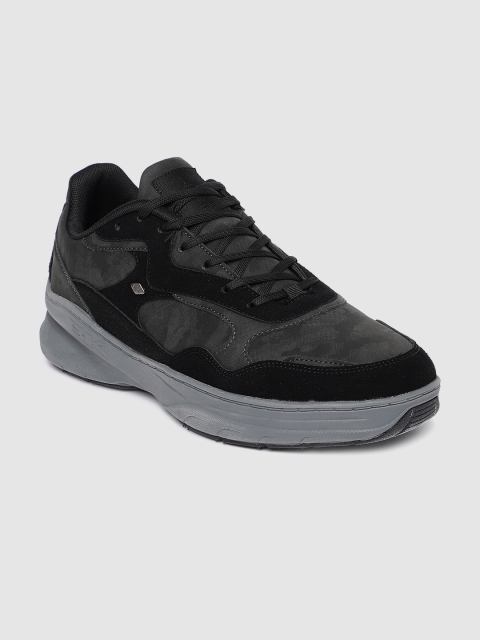 

BRITISH KNIGHTS Men Black & Grey Camouflage Printed Sneakers