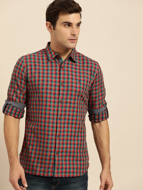 

United Colors of Benetton Men Red & Navy Blue Slim Fit Checked Casual Shirt
