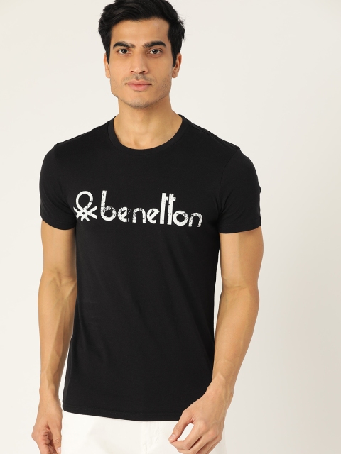 

United Colors of Benetton Men Black Printed Round Neck T-shirt