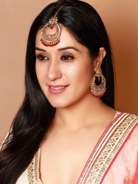 

Rubans Women Gold-Plated & Red Kundan Studded Jewellery Set