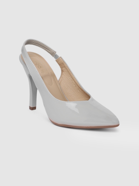 

Tresmode Women Grey Solid Pumps