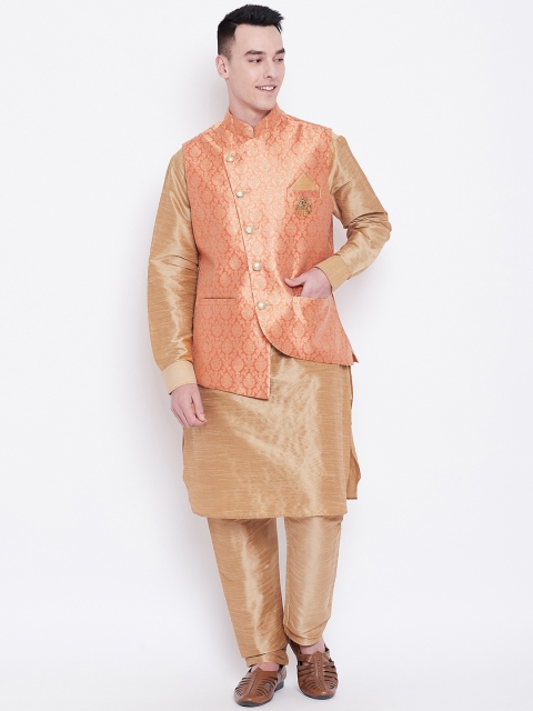 

SG LEMAN Men Beige Solid Kurta with Pyjama & Jacket