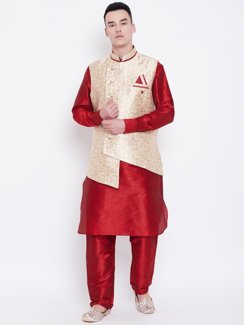 

SG LEMAN Men Maroon Solid Kurta with Trousers & Nehru Jacket