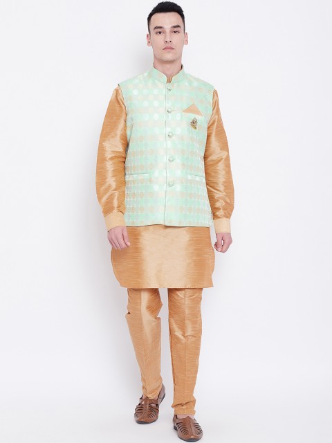 

SG LEMAN Men Beige Solid Kurta with Trousers & Jacket