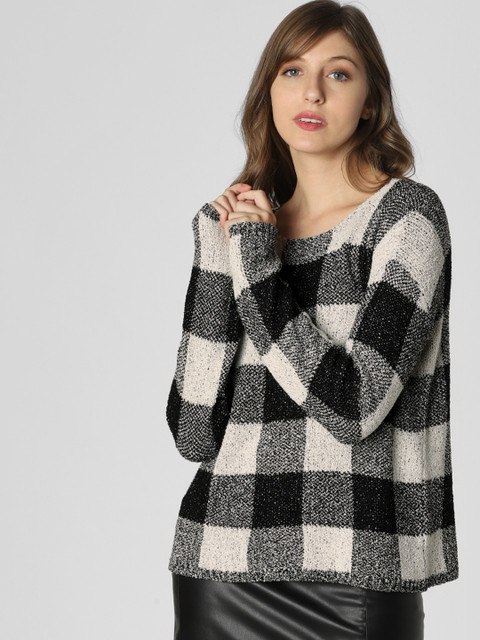 

Vero Moda Women White & Black Checked Sweater
