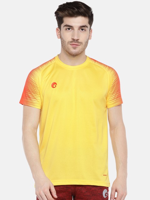 

Omtex Men Yellow & Orange Solid Round Neck T-shirt