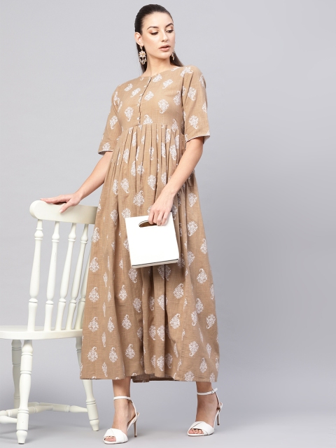 

AKS Women Beige & White Pleated Khari Print Maxi Dress